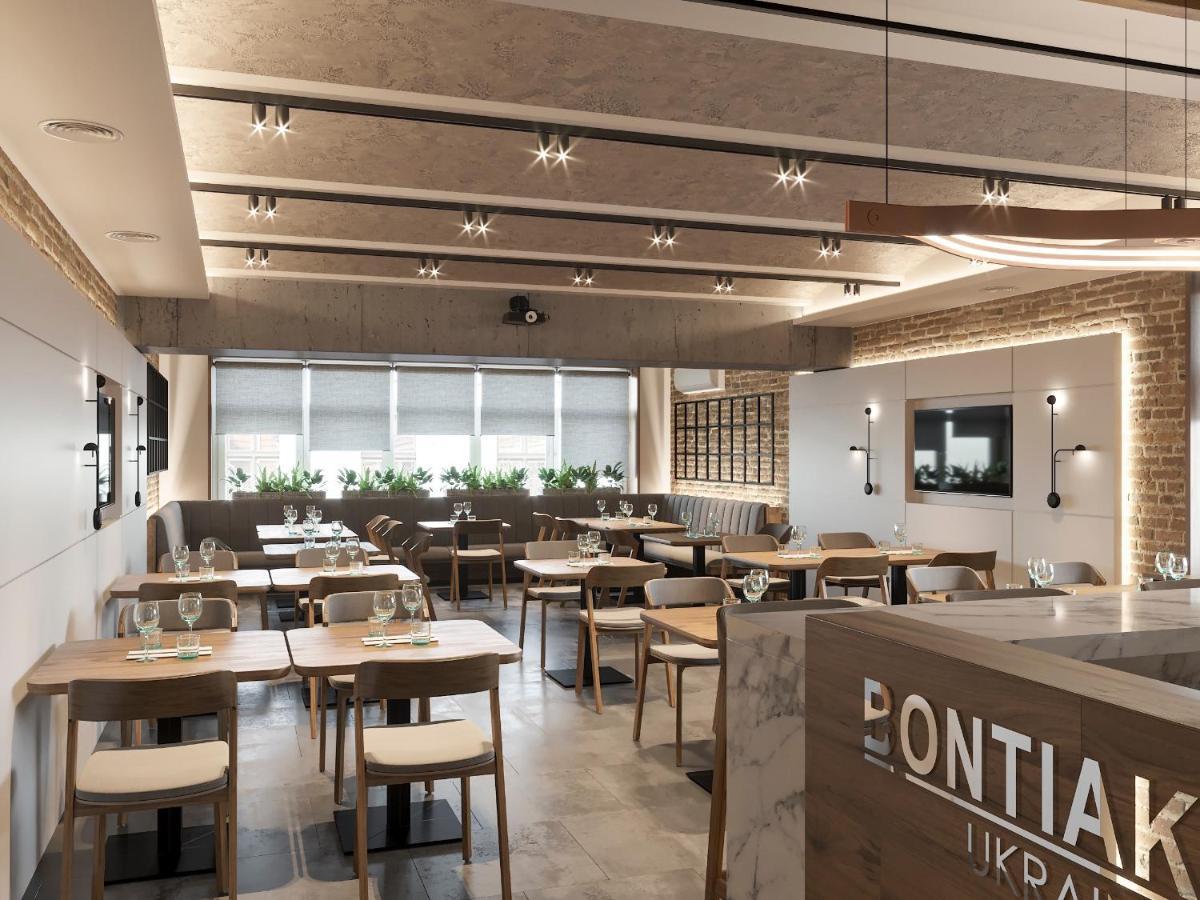 Bontiak Hotel Киев Екстериор снимка