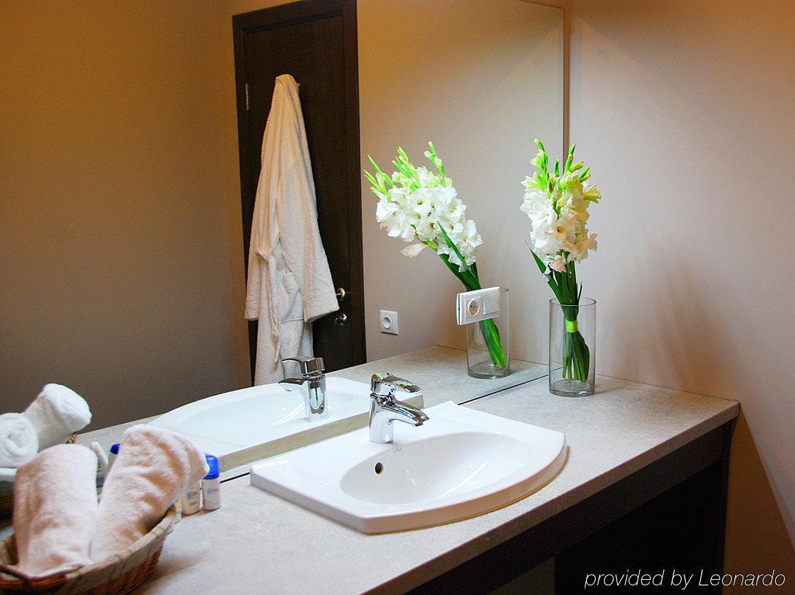 Bontiak Hotel Киев Стая снимка