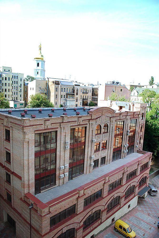 Bontiak Hotel Киев Екстериор снимка